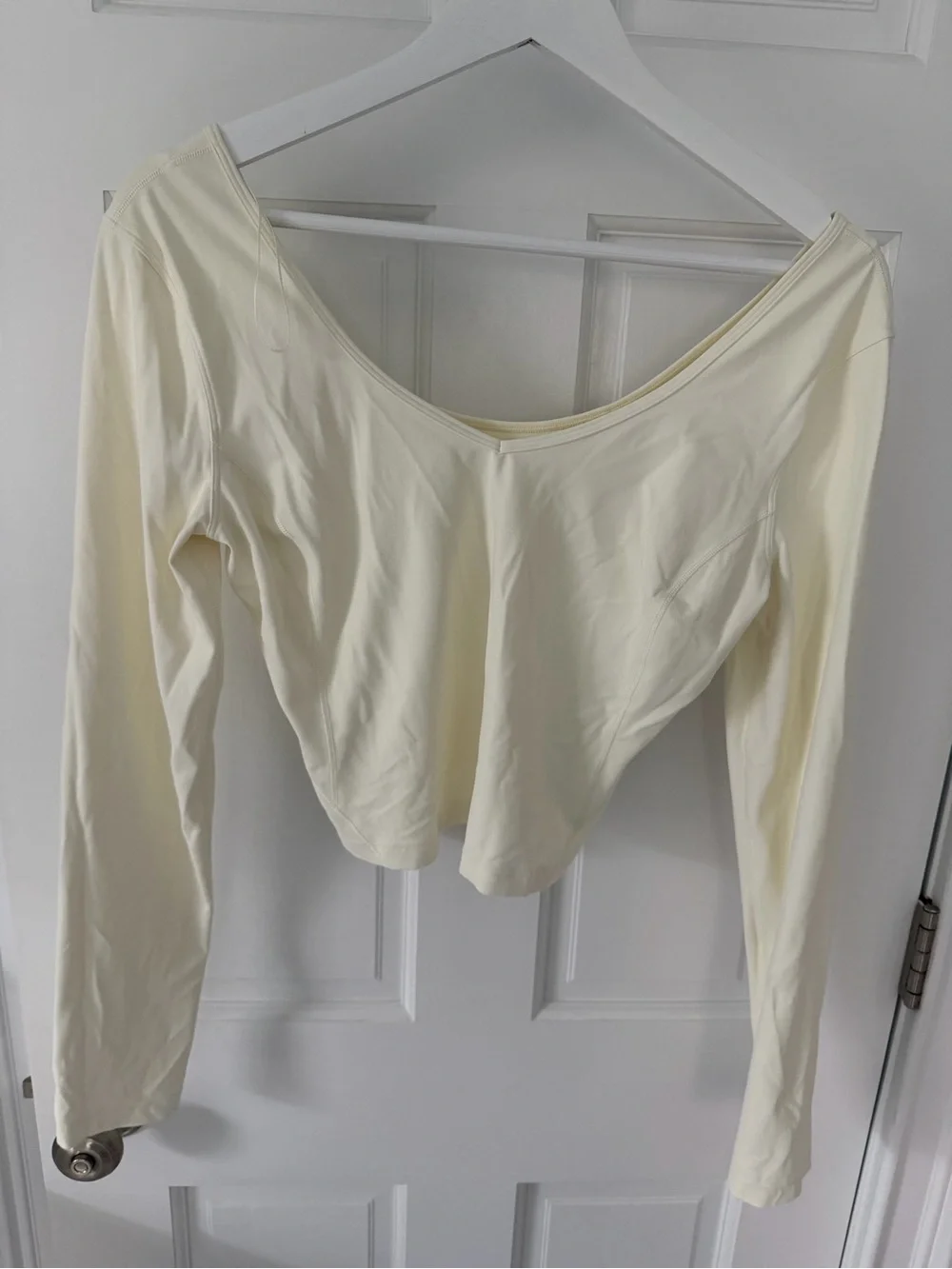 lululemon athletica Cream Long-Sleeve Off-Shoulder Crop Top